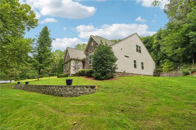 $505,000 | 1550 Pike Pl Court, Kernersville, NC 27284