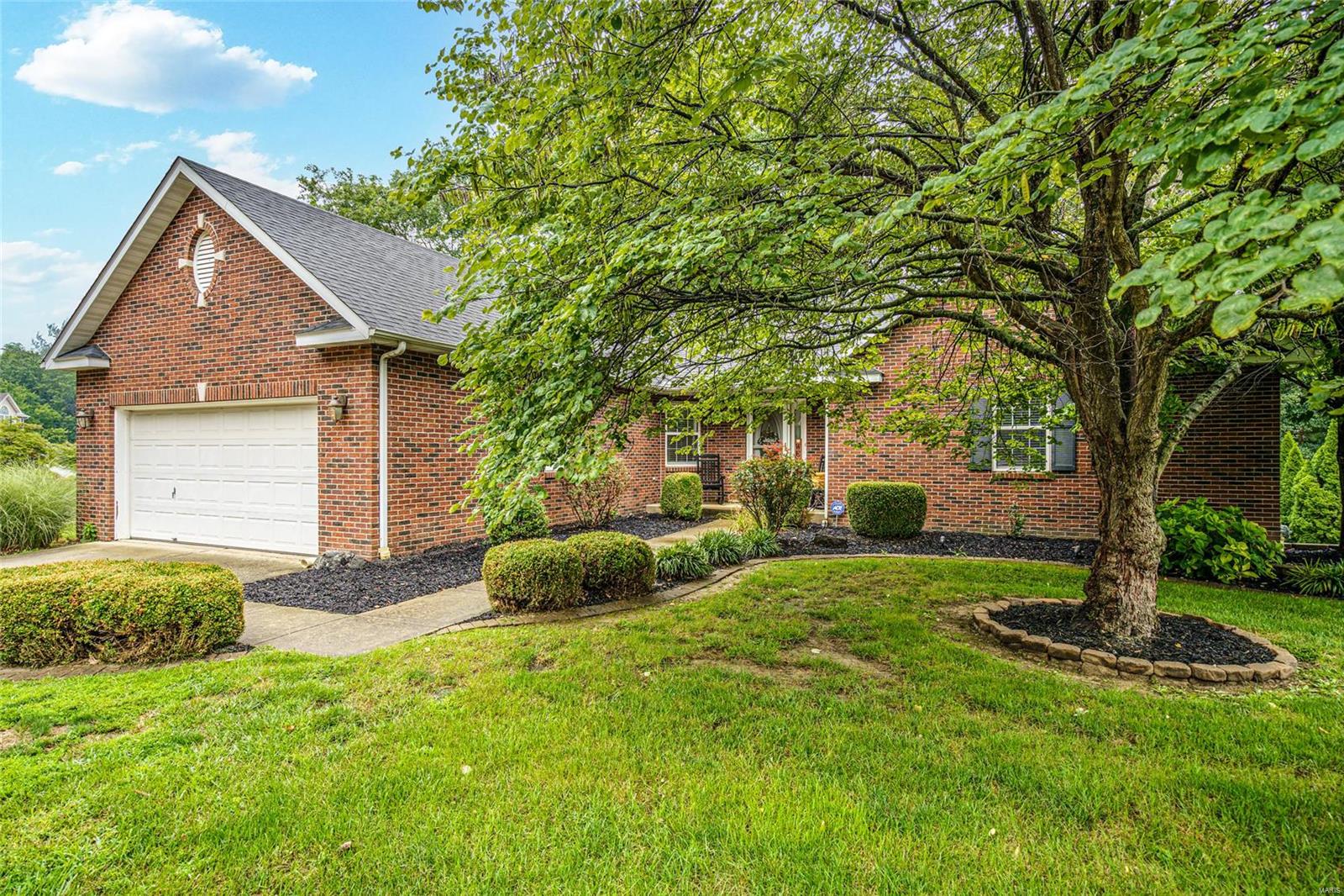 10 Ramsgate Collinsville, IL 62234 - Photo 3 of 35 Gallery Image 3