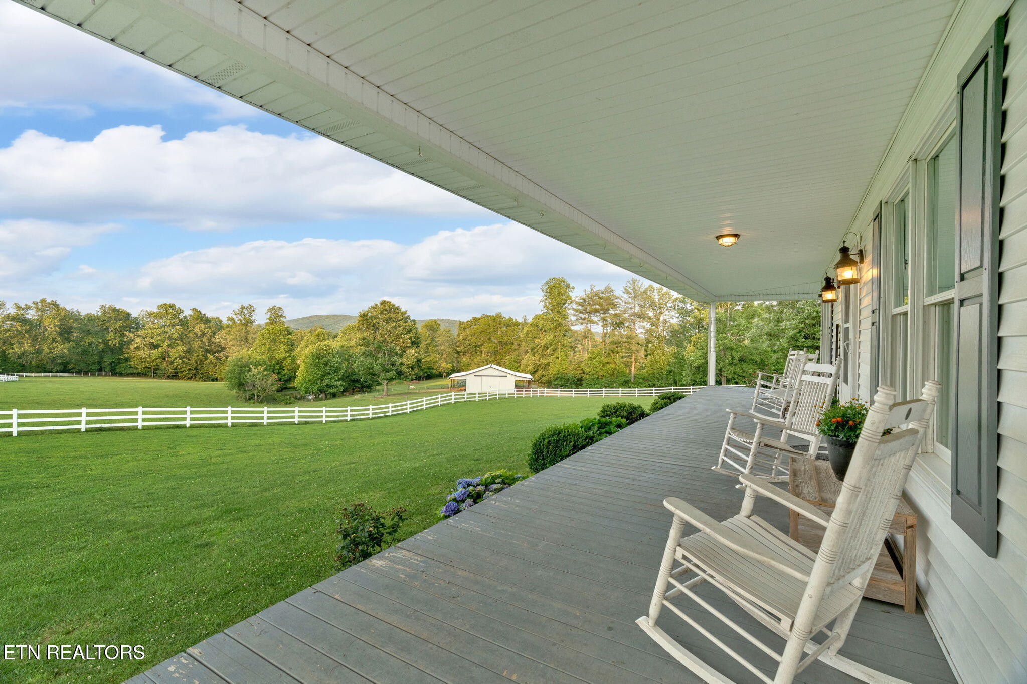 596 Clifty Creek Road Oakdale, TN 37829 - Photo 58 of 60 a view of a patio with a yard