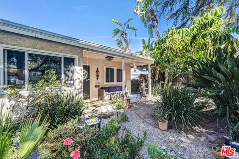 $1,195,000 | 10205 Fairgrove Avenue, Tujunga, CA 91042