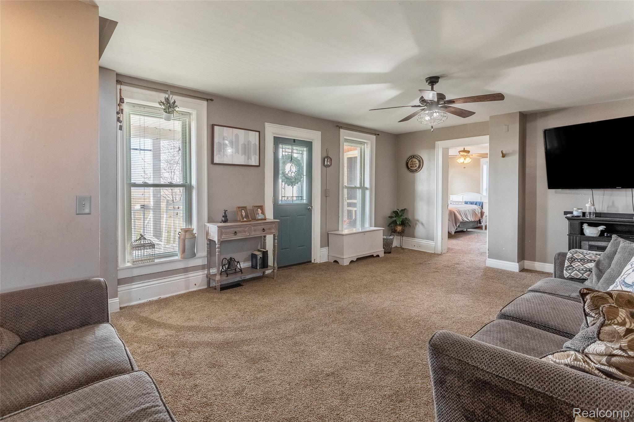 7400 South Custer Road Monroe, MI 48161 - Photo 6 of 26 S Custer-3.jpg