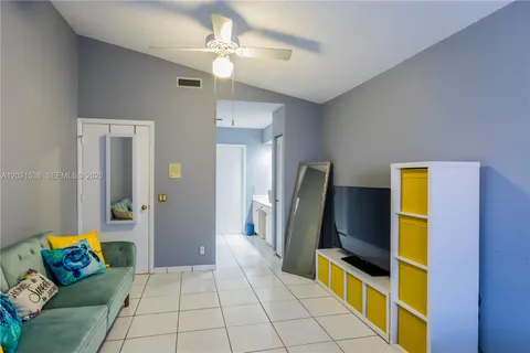 $559,000 | 1327 Seagrape Circle, Weston, FL 33326