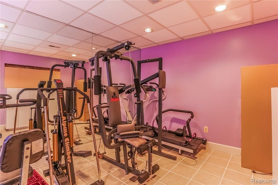 4815 Sheldon Road Rochester, MI 48306 - Photo 61 of 83 078-Exercise_Room-3129728-medium.jpg