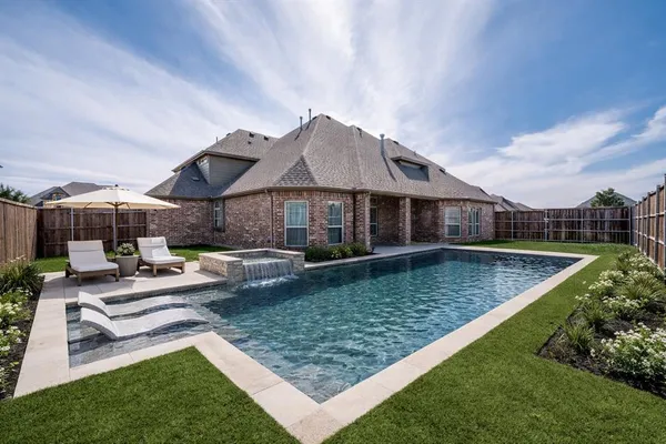 $895,950 | 201 Kingsbury Lane, Prosper, TX 75078