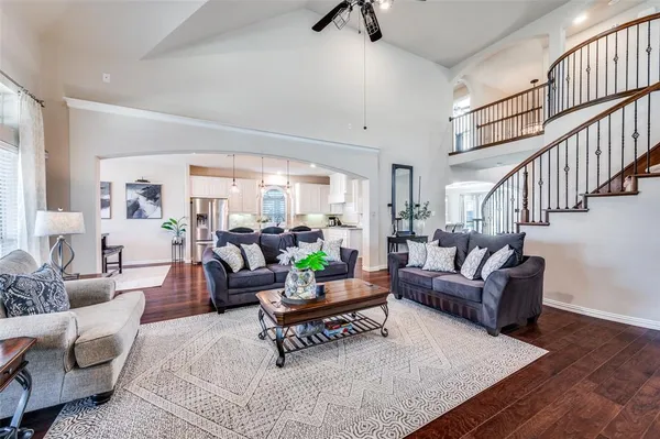 $895,950 | 201 Kingsbury Lane, Prosper, TX 75078