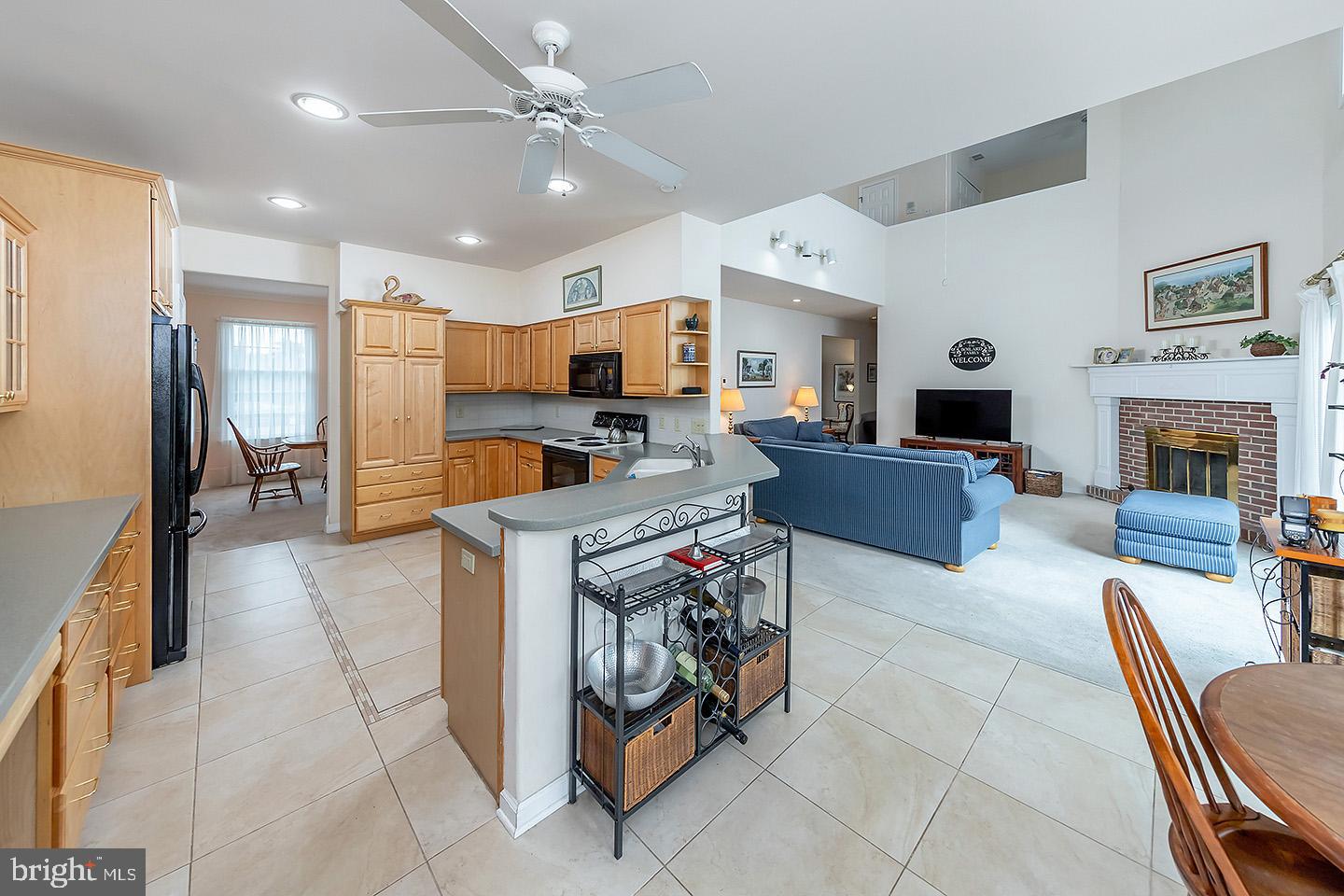 20 Eagle Drive Mullica Hill, NJ 08062 - Photo 12 of 40 Large kitchen open to the family room!