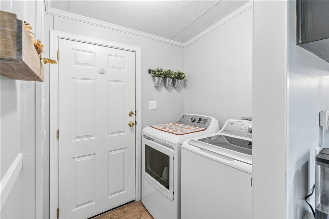 7 Kelly Lane Coventry, RI 02816 - Photo 11 of 42 Gallery Image 11