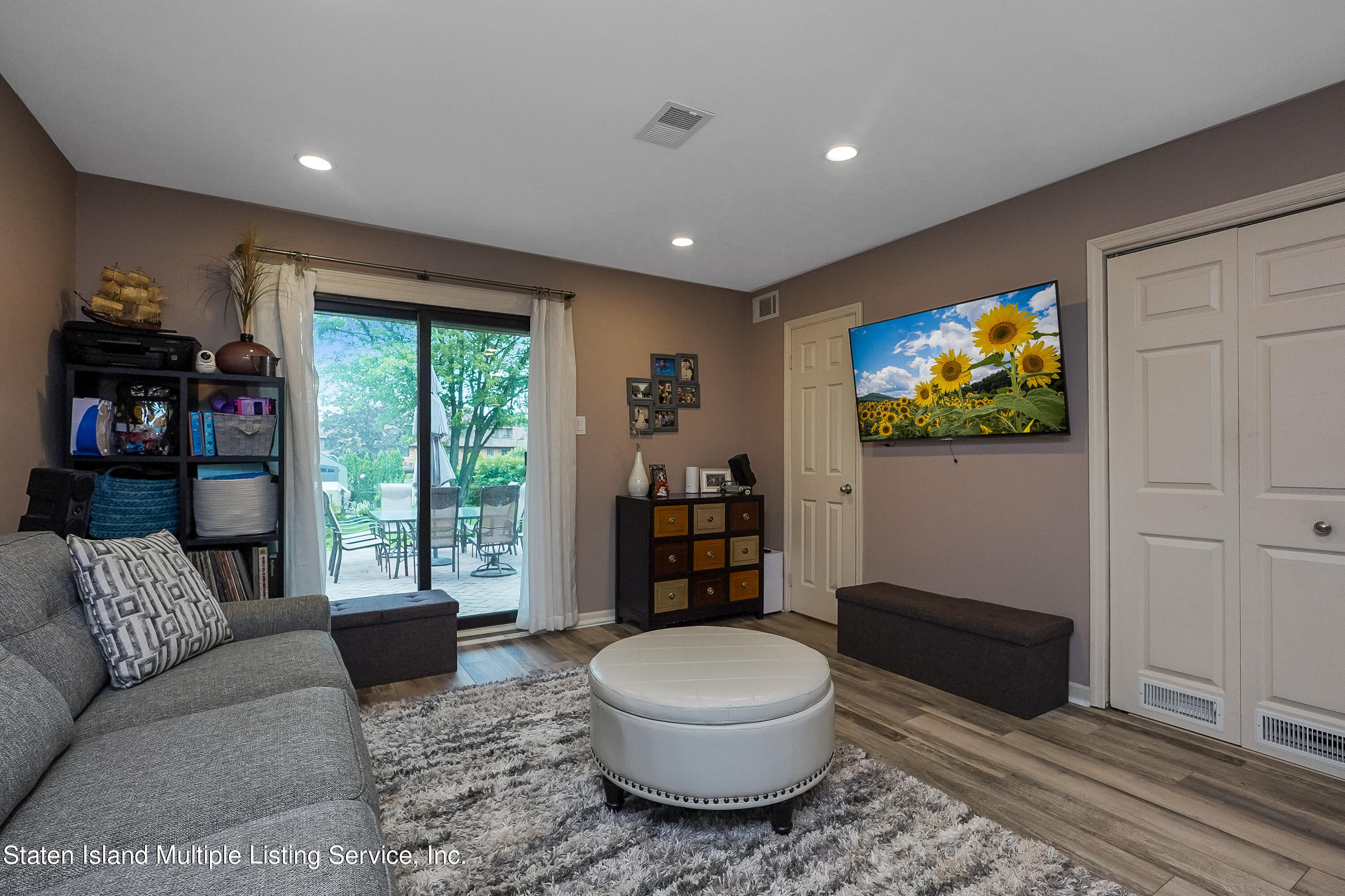 229 Windham Loop Staten Island, NY 10314 - Photo 12 of 30 Photo Jan 29 2023, 9 01 05 AM