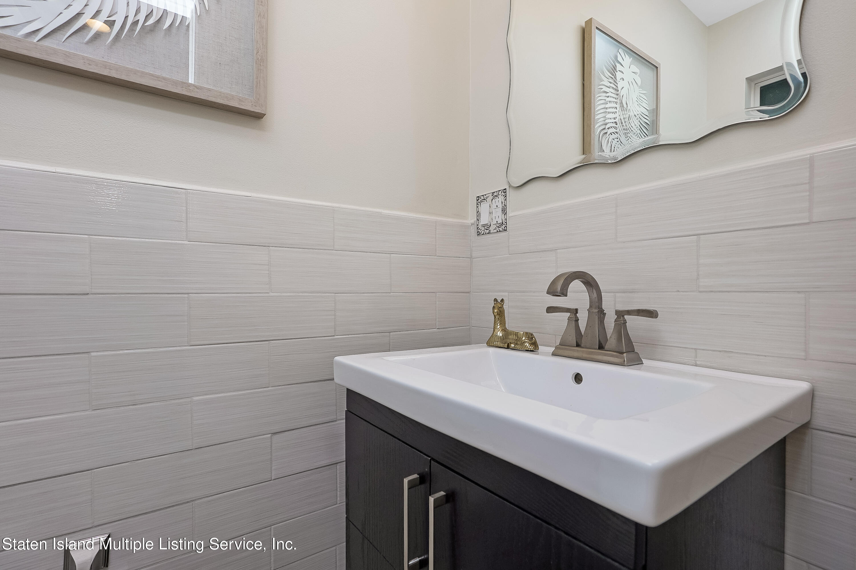 229 Windham Loop Staten Island, NY 10314 - Photo 14 of 30 Photo Jan 29 2023, 8 55 24 AM