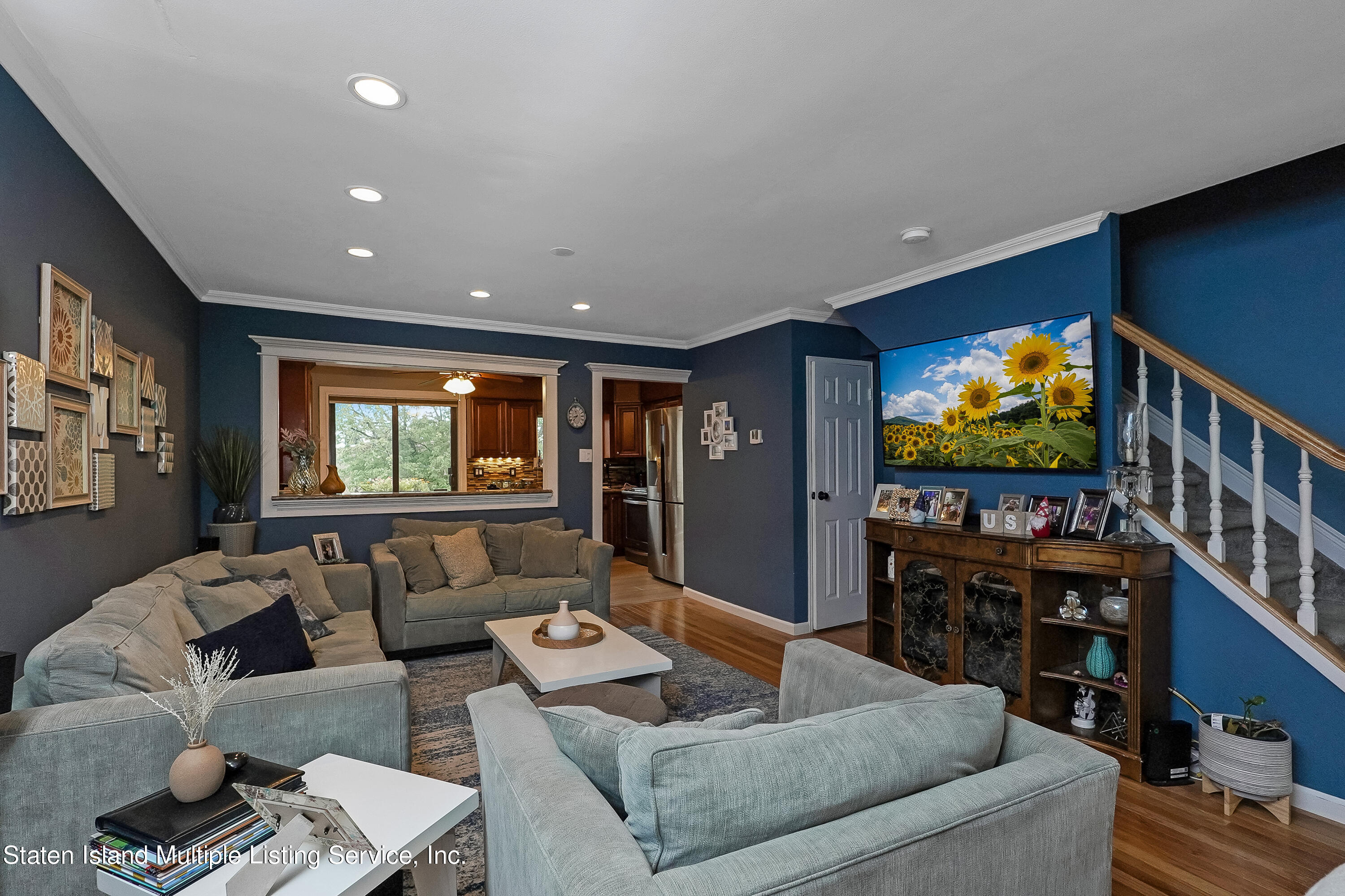 229 Windham Loop Staten Island, NY 10314 - Photo 3 of 30 Photo Jan 29 2023, 9 15 33 AM