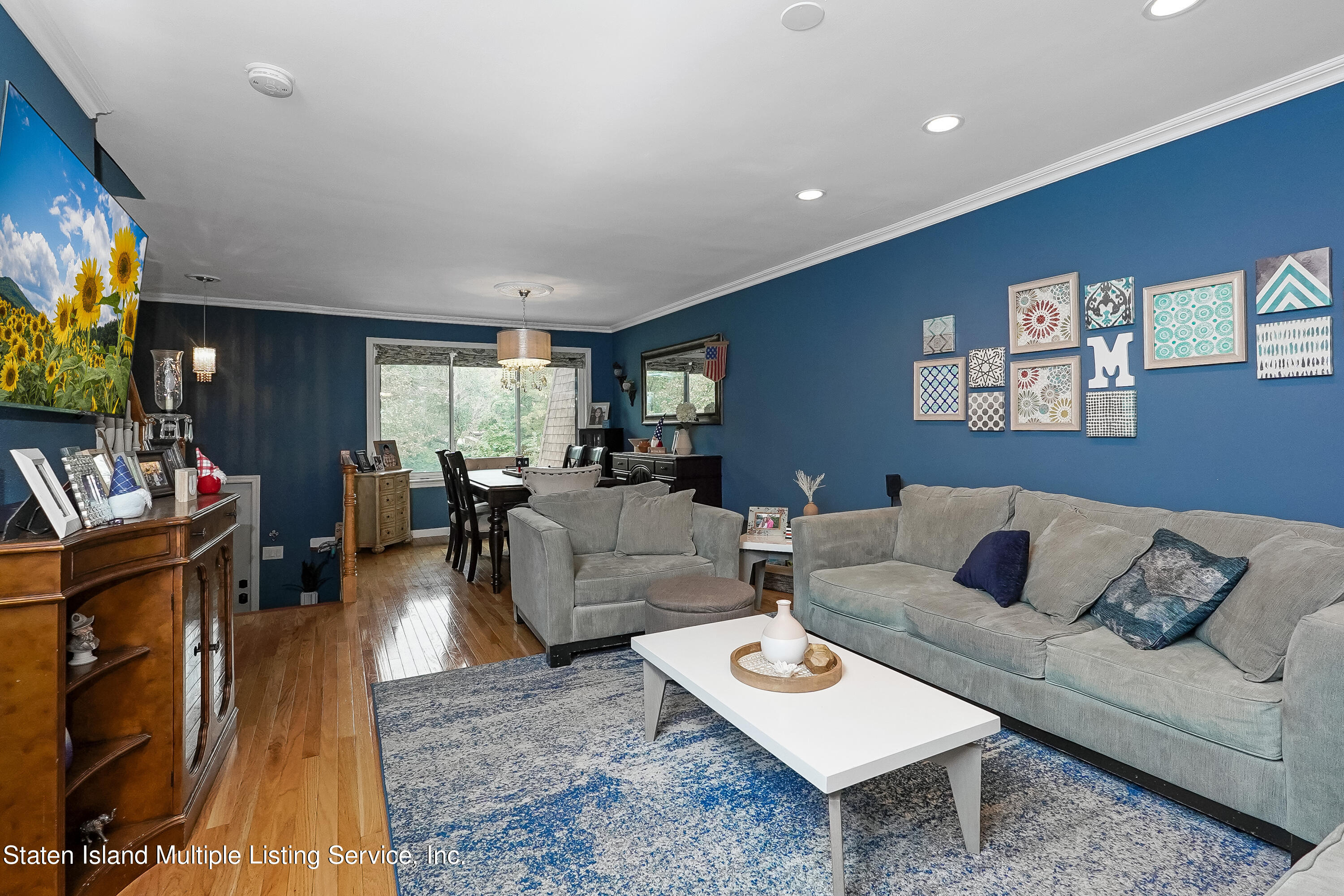 229 Windham Loop Staten Island, NY 10314 - Photo 5 of 30 Photo Jan 29 2023, 9 16 21 AM