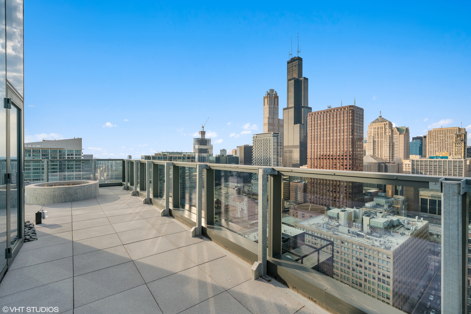717 South Clark Street, Unit 3003 Chicago, IL 60605 - Photo 14 of 15