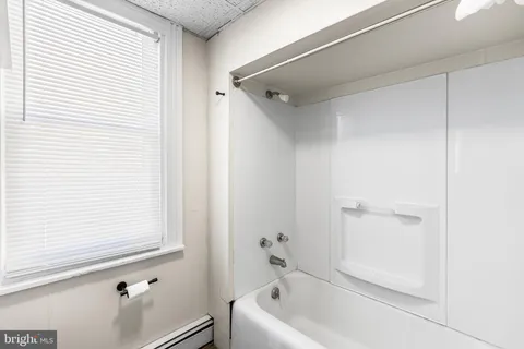 $379,900 | 1001 West High Street, Pottstown, PA 19464