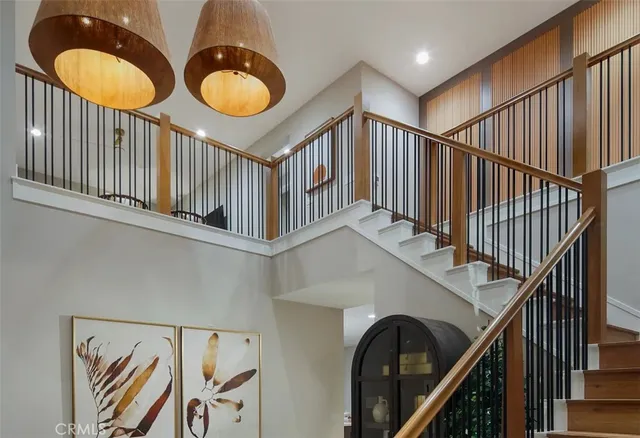 a view of entryway with a front door