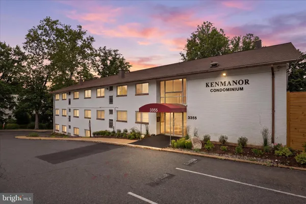 $169,000 | 3355 University Boulevard West, Unit 106, Kensington, MD 20895
