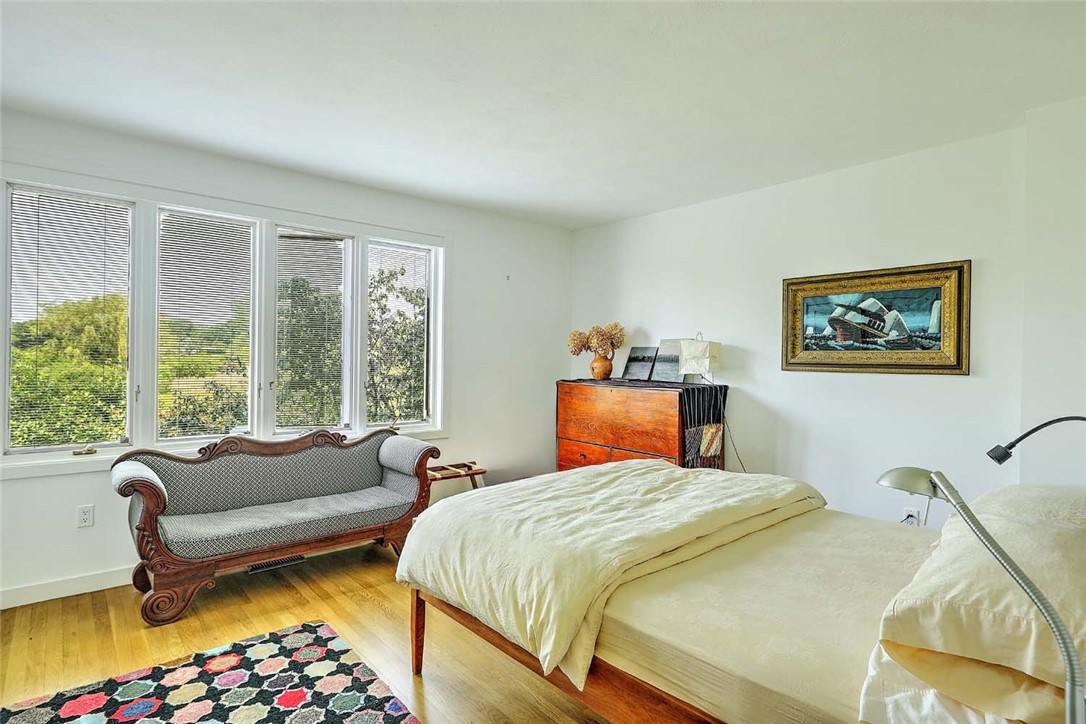 25 Fort Hill Road Bristol, RI 02809 - Photo 24 of 45 1st floor Bedroom