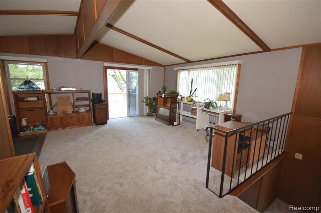 5997 Mabley Hill Road Fenton, MI 48430 - Photo 3 of 19