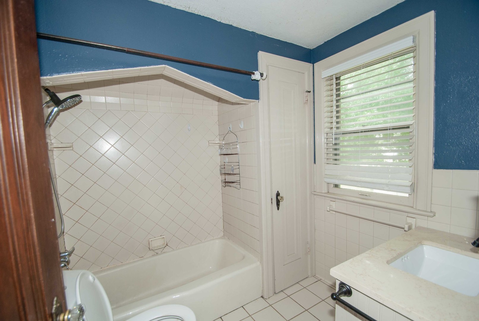2007 37th Street Rock Island, IL 61201 - Photo 19 of 21