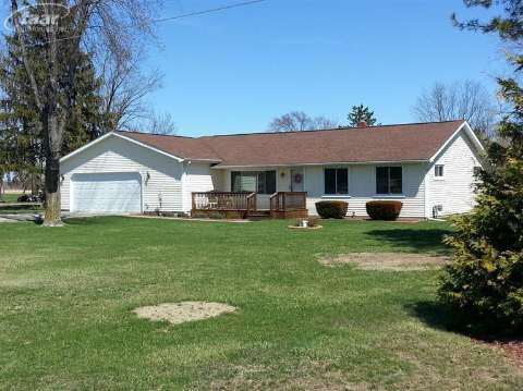 2232 North Oak Road Davison, MI 48423 - Photo 12 of 49 20398603-11.JPG