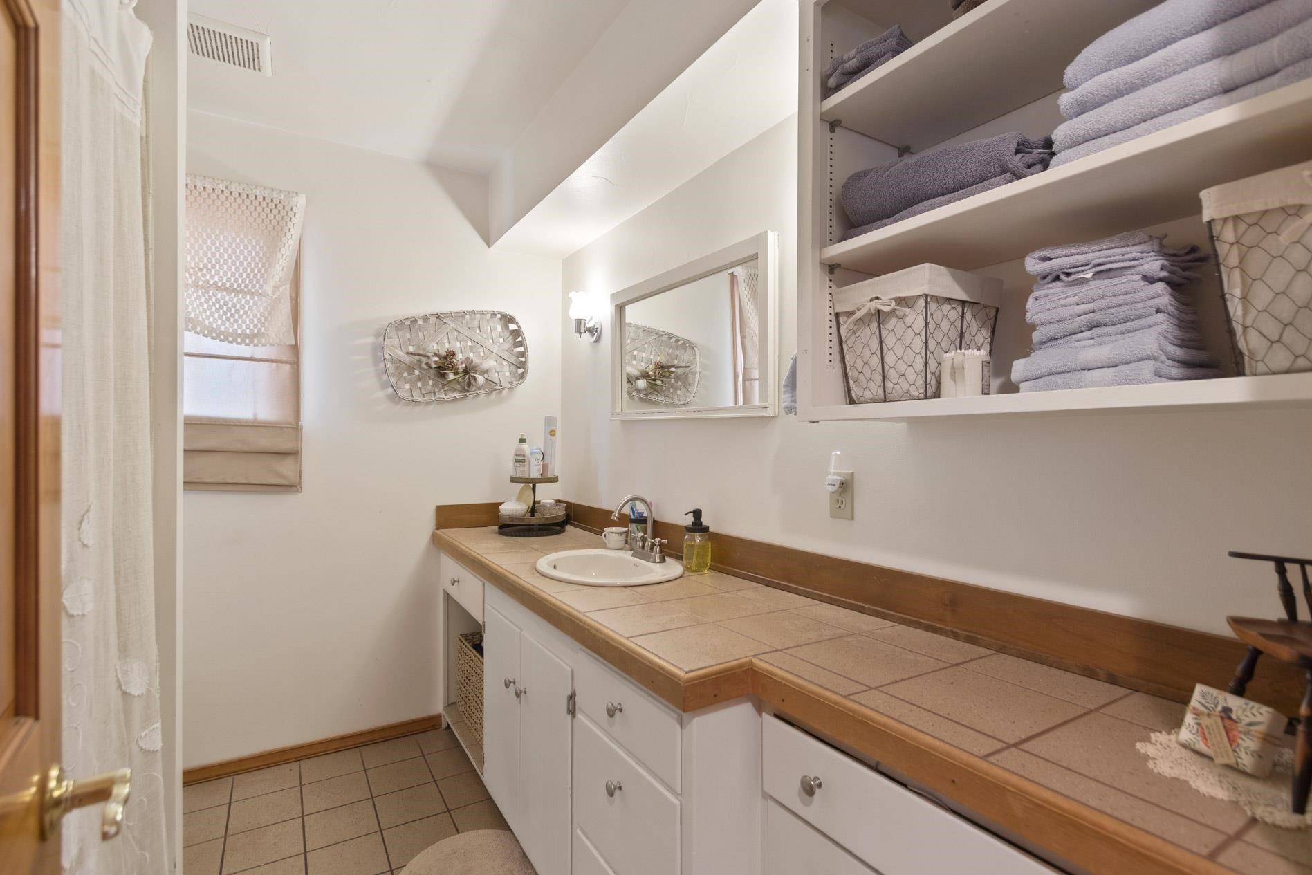 3224 North Center Road Spokane Valley, WA 99212 - Photo 15 of 41