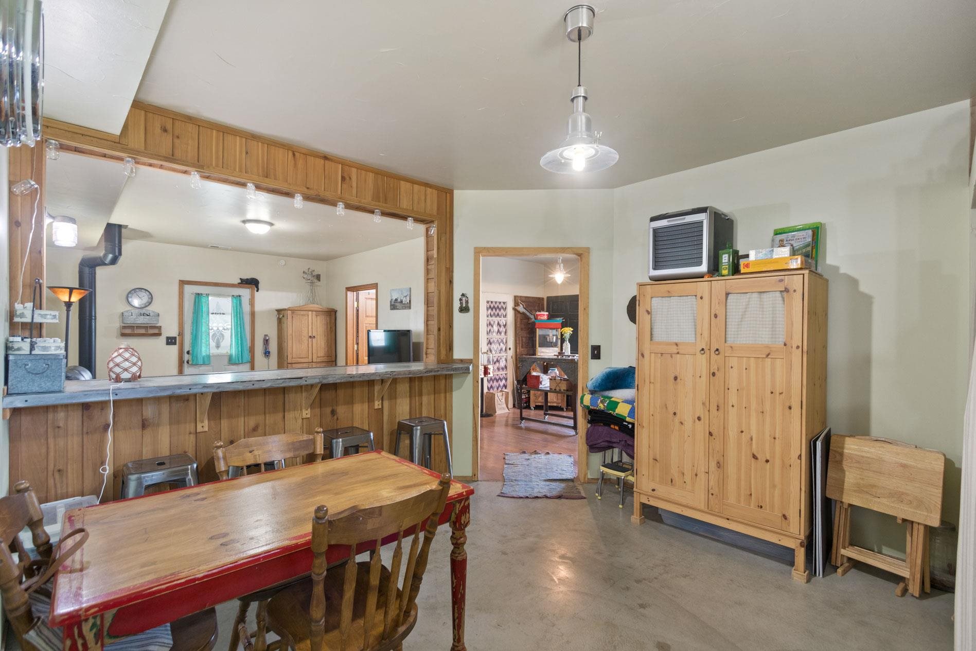 3224 North Center Road Spokane Valley, WA 99212 - Photo 21 of 41