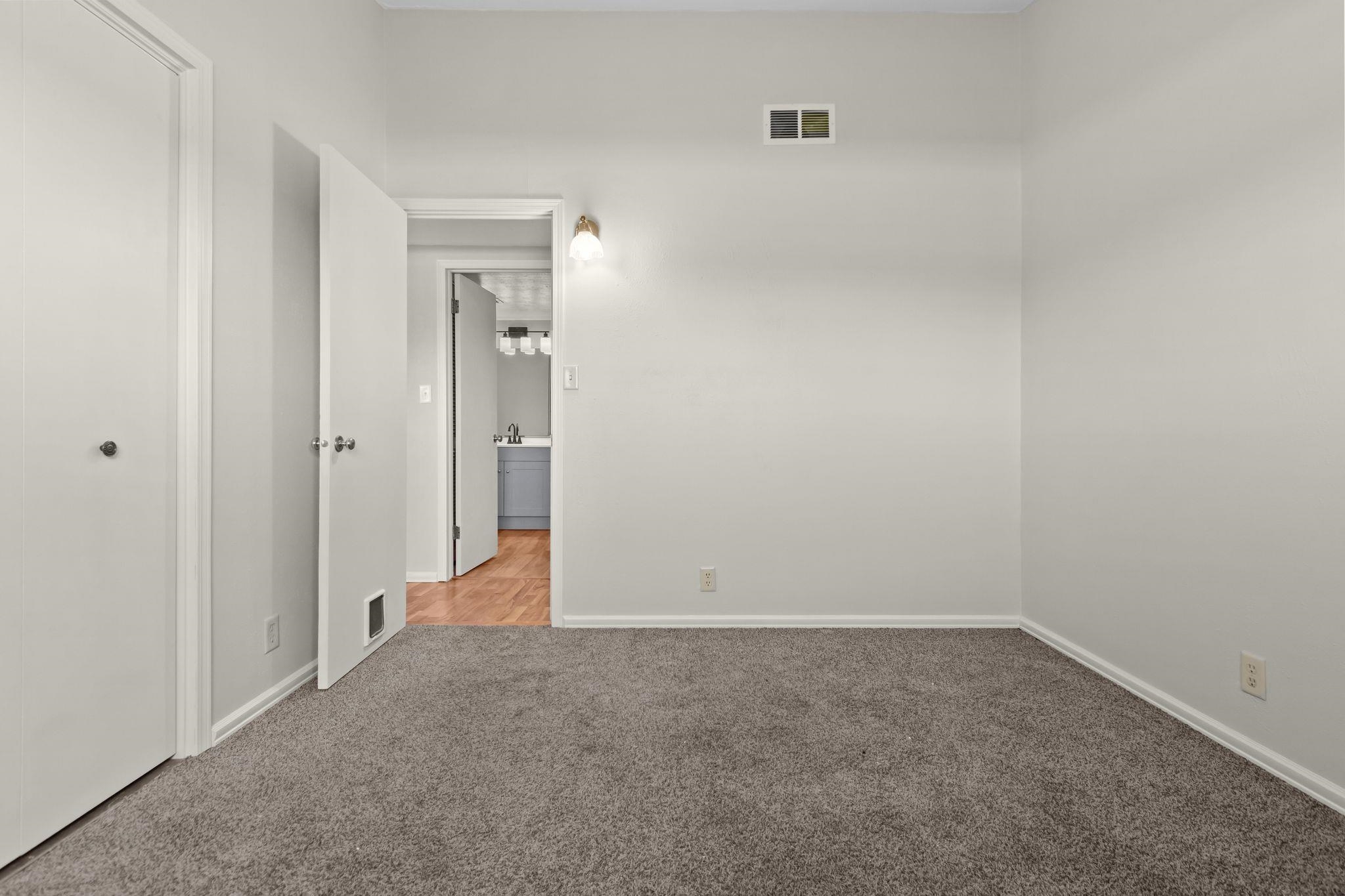 4400 County Rd T Oshkosh, WI 54904 - Photo 22 of 51