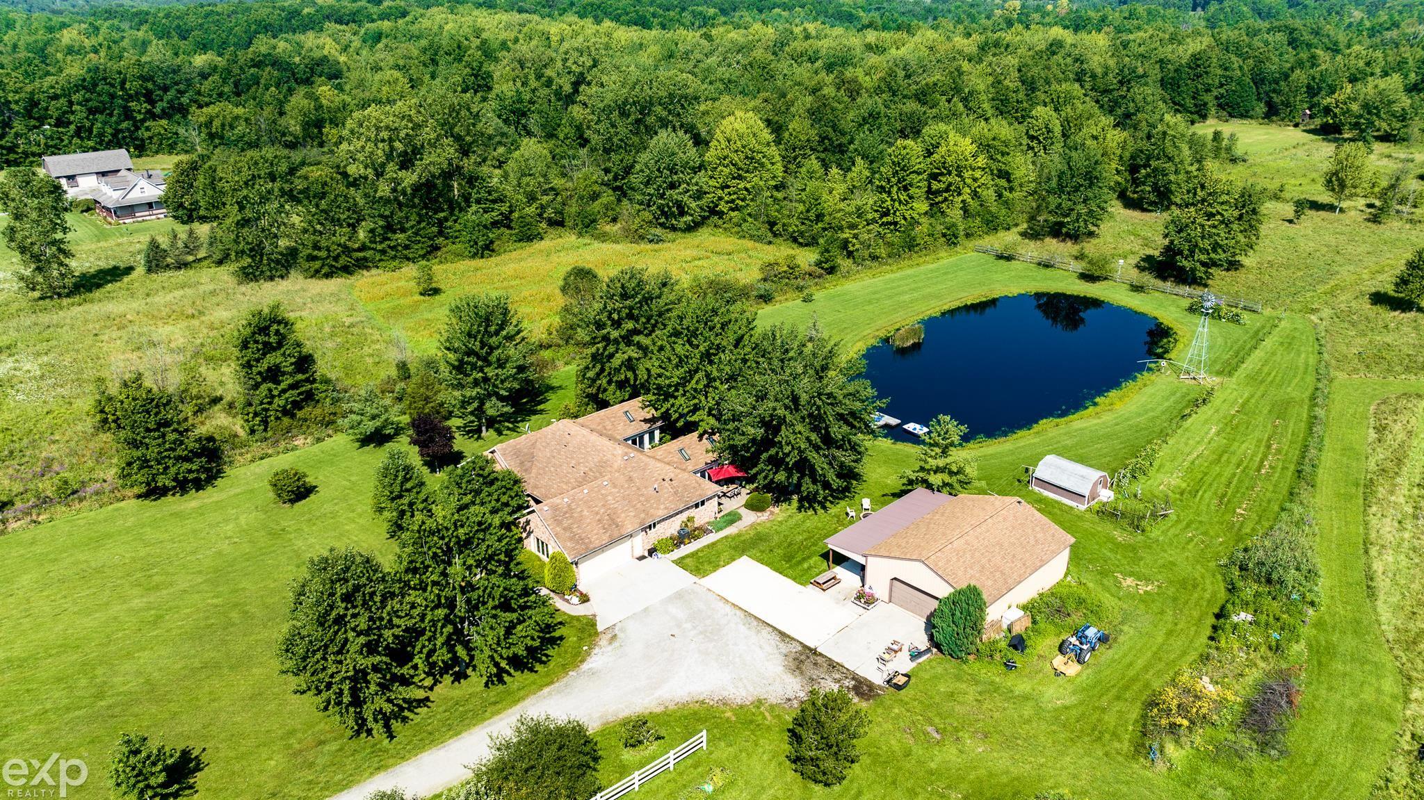 6700 Broadbridge Road Marine City, MI 48039 - Photo 3 of 62 50119200-2.JPG