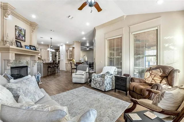 $689,000 | 1981 Highway 90, Sulphur, LA 70663