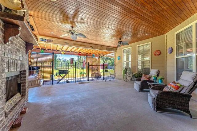 $689,000 | 1981 Highway 90, Sulphur, LA 70663