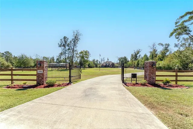 $689,000 | 1981 Highway 90, Sulphur, LA 70663