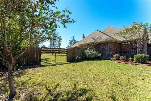 $689,000 | 1981 Highway 90, Sulphur, LA 70663