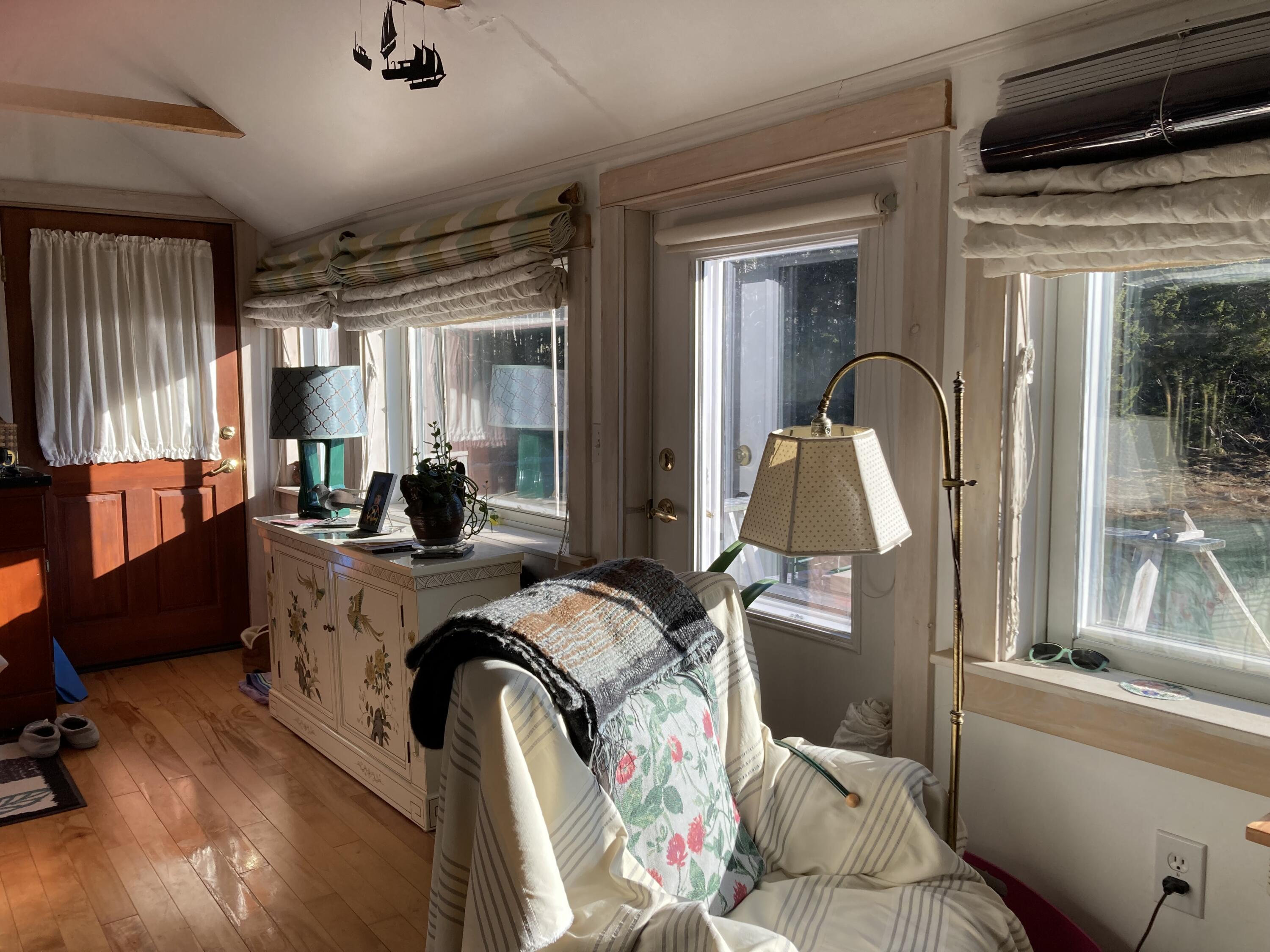 349 Oceanville Road Stonington, ME 04681 - Photo 6 of 16 Entry to kitchen and living room.