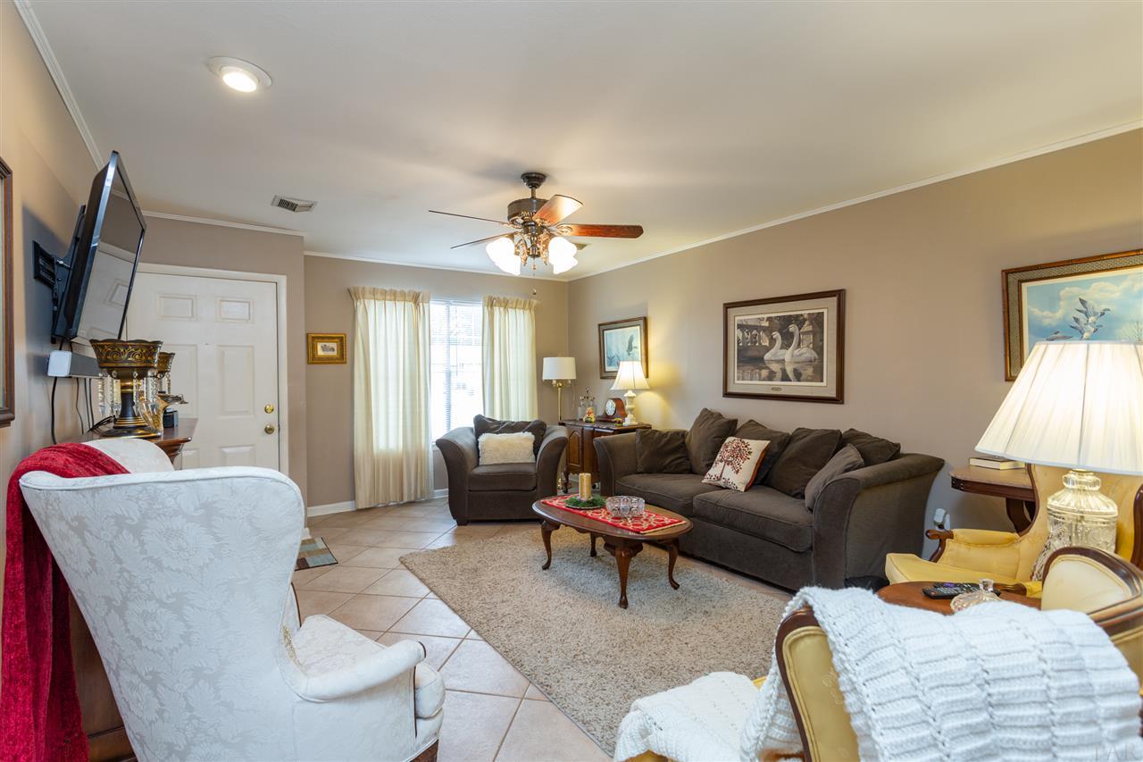 5640 Adelyn Road Pensacola, FL 32504 - Photo 6 of 29 Gallery Image 6