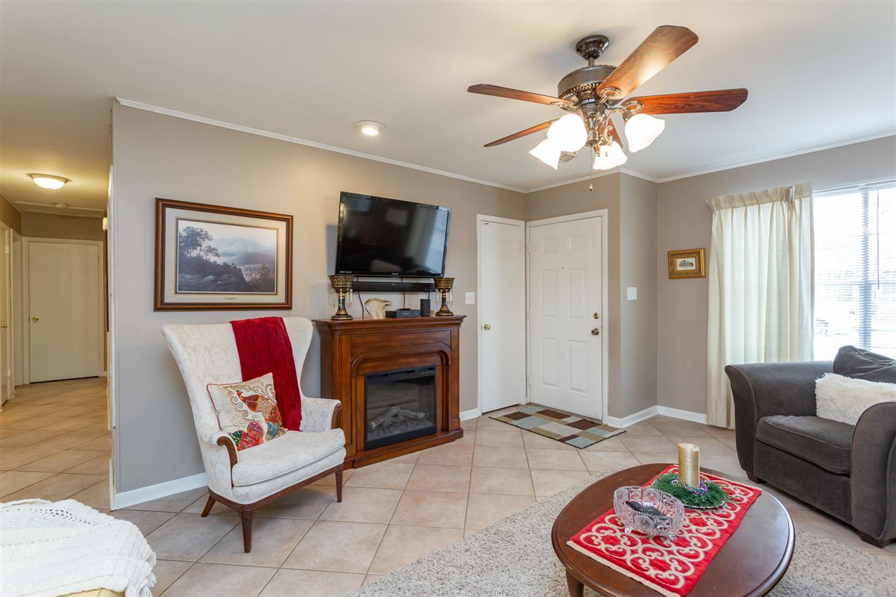 5640 Adelyn Road Pensacola, FL 32504 - Photo 8 of 29 Gallery Image 8