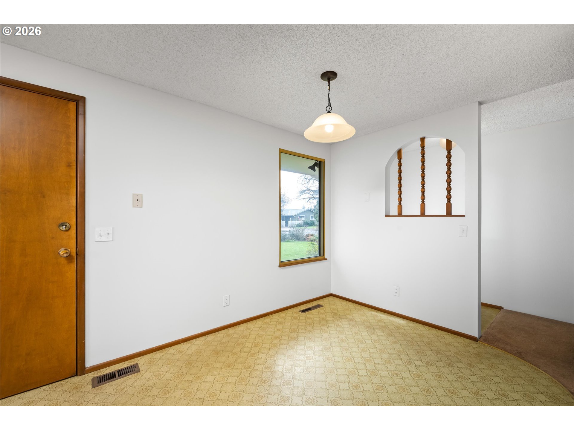 948 V Street Springfield, OR 97477 - Photo 13 of 37