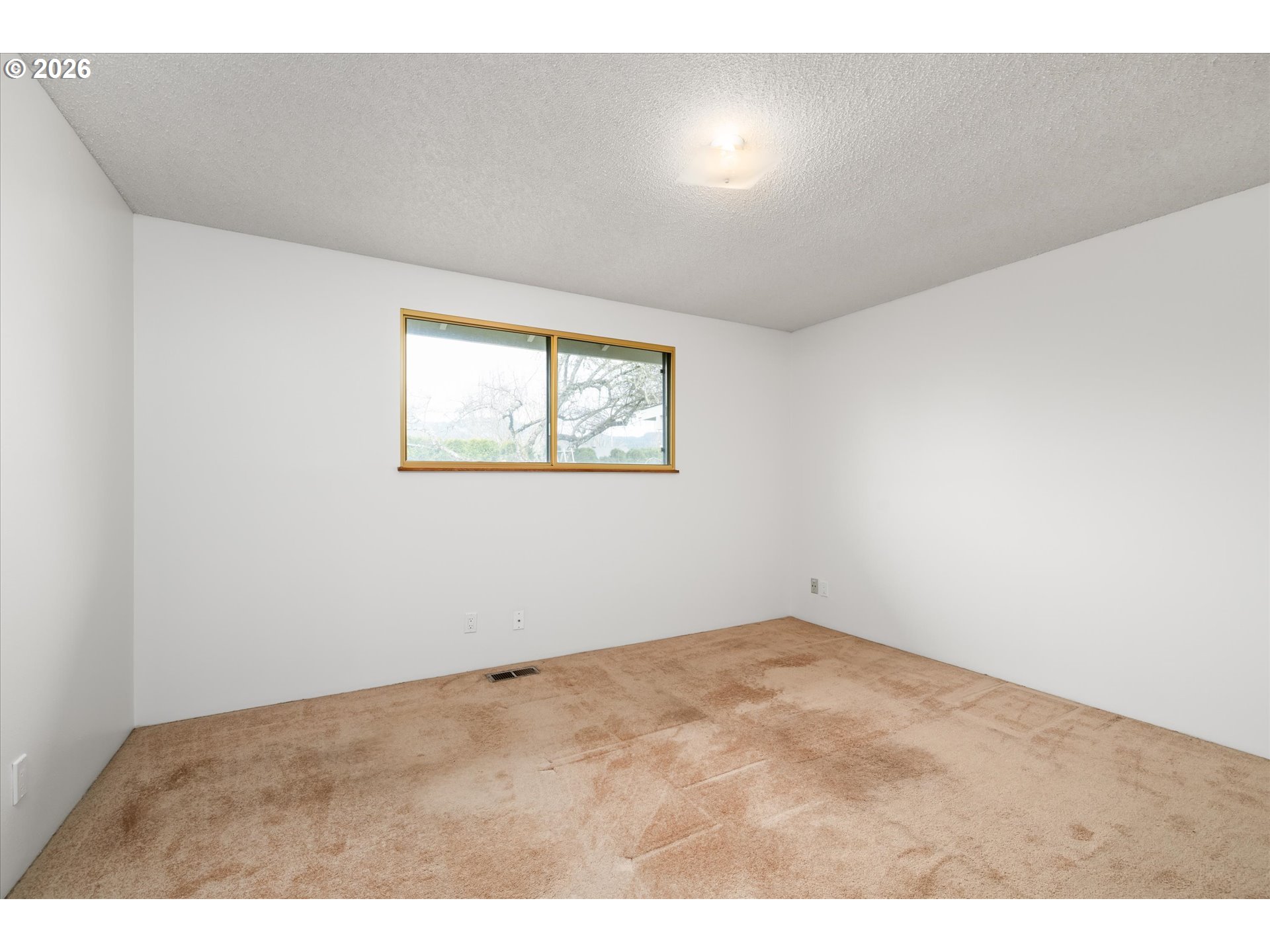 948 V Street Springfield, OR 97477 - Photo 25 of 37
