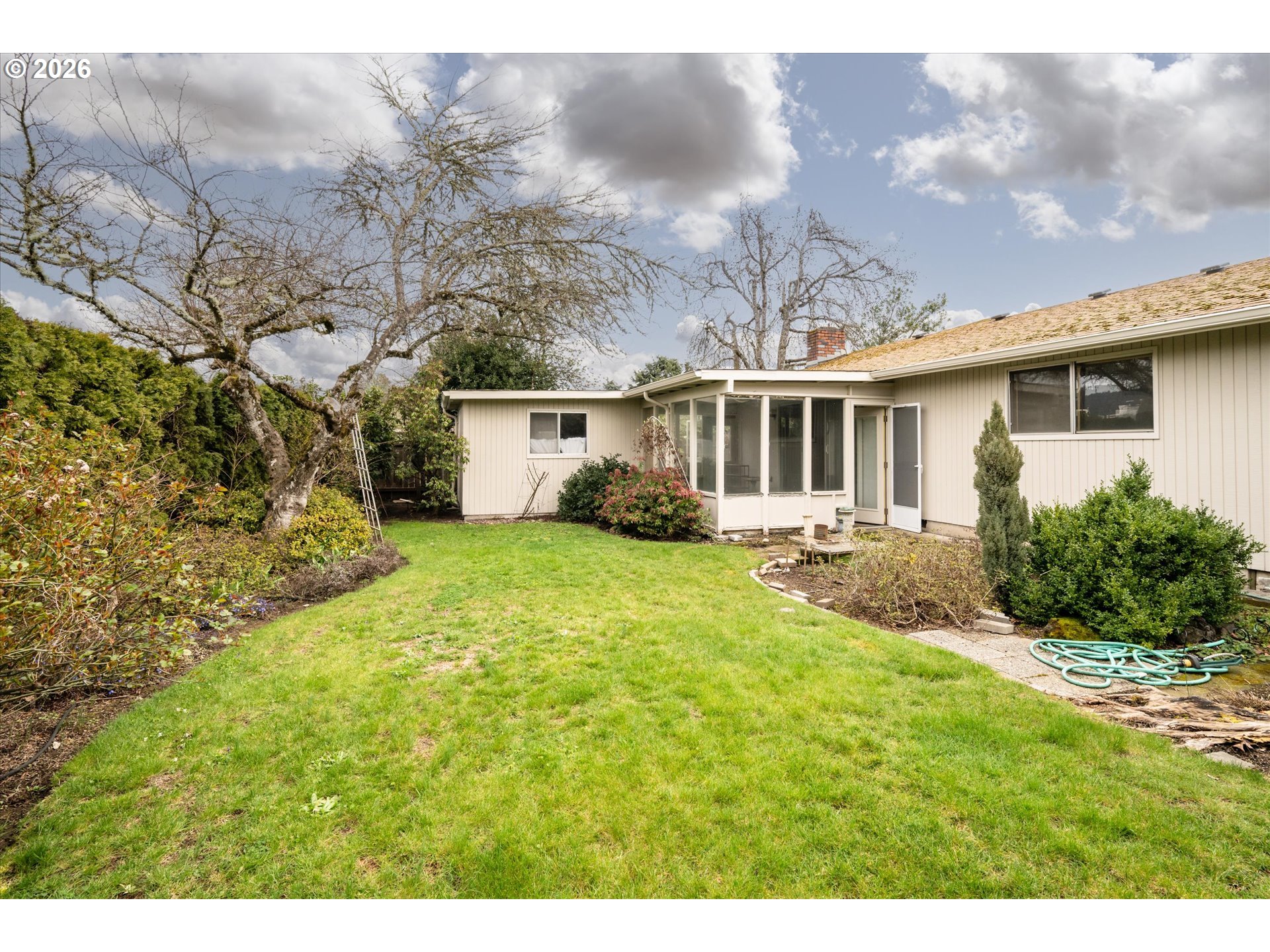 948 V Street Springfield, OR 97477 - Photo 35 of 37