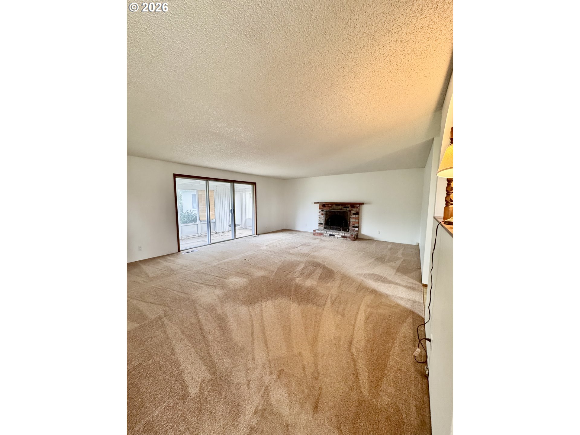 948 V Street Springfield, OR 97477 - Photo 10 of 37