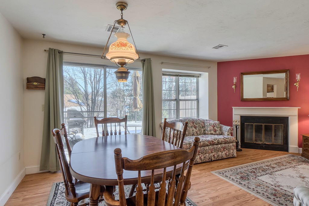 904 Ridgefield Circle, Unit B Clinton, MA 01510 - Photo 6 of 32 Gallery Image 6