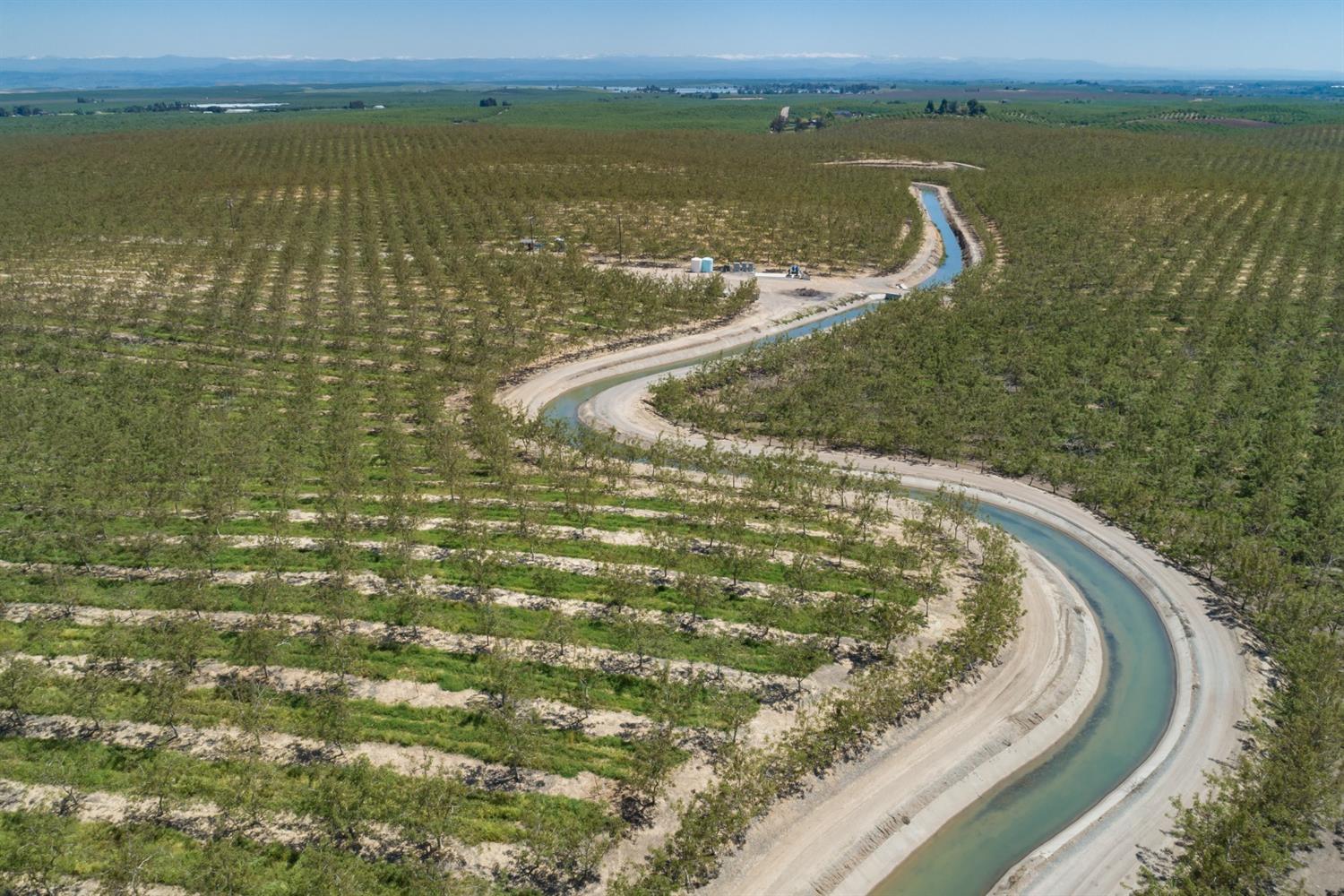 14954 Tim Bell Road Waterford, CA 95386 - Photo 18 of 28 a view of a lake from a balcony