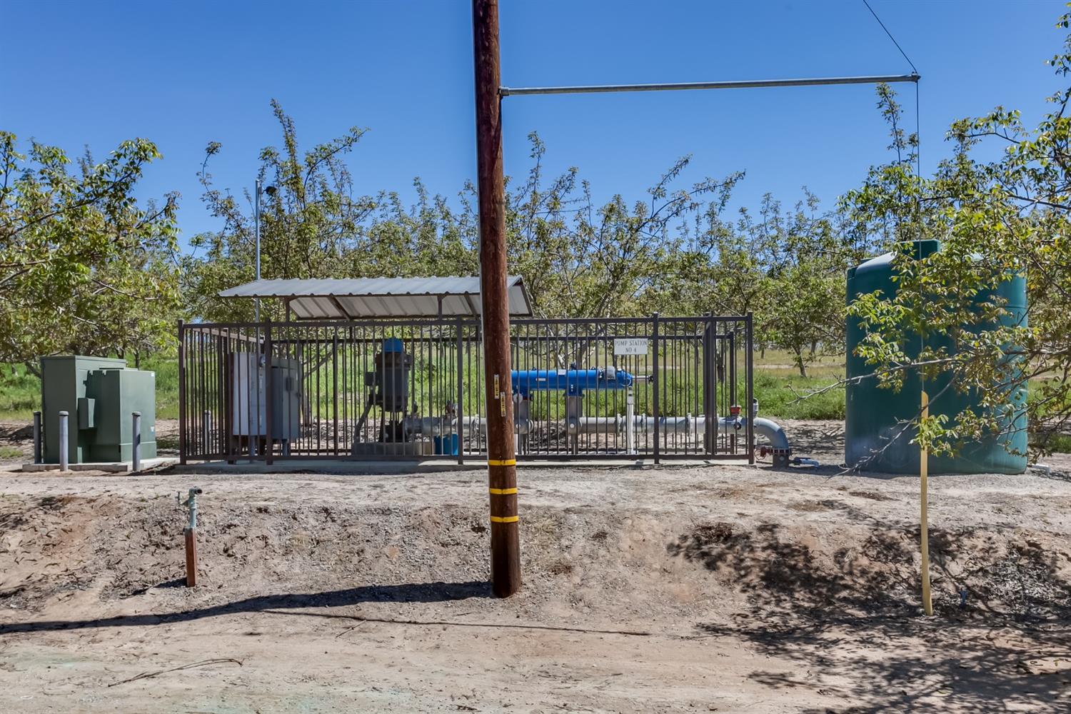 14954 Tim Bell Road Waterford, CA 95386 - Photo 25 of 28 a view of a park with potted plants