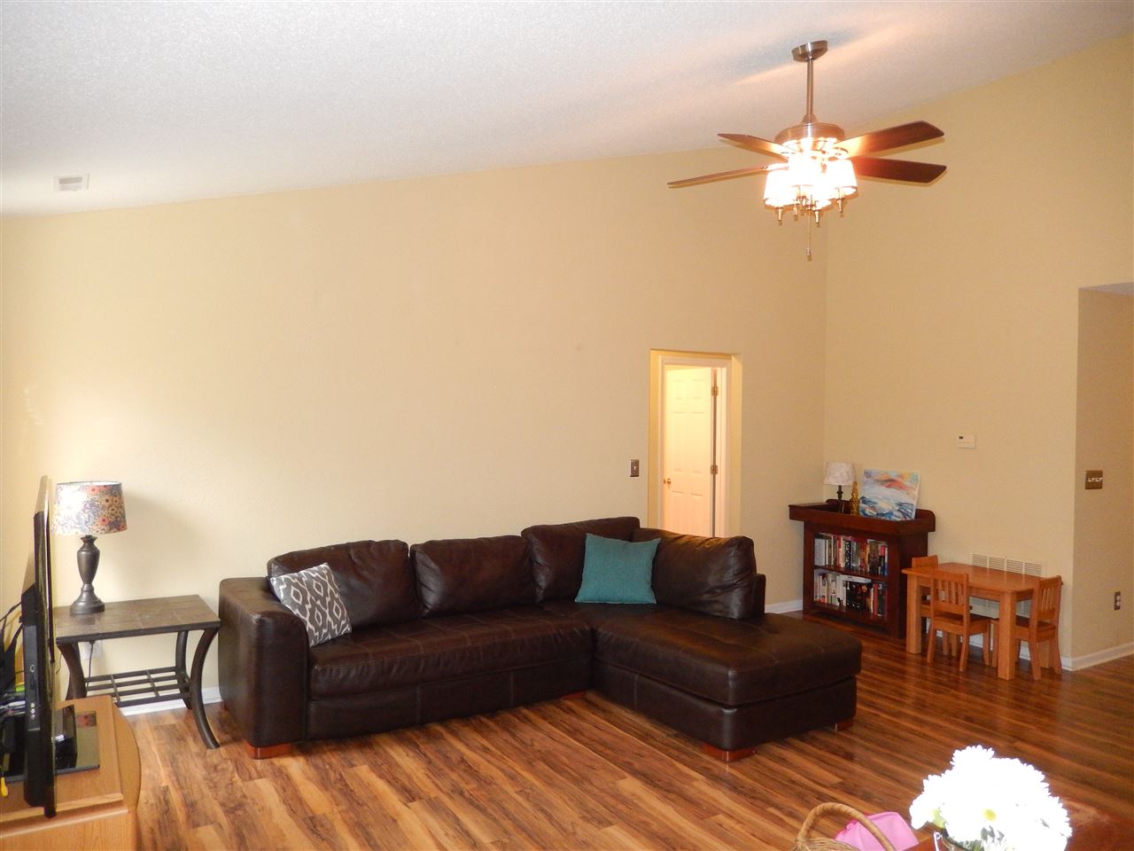 5622 West Tensleep Road Bloomington, IN 47403 - Photo 2 of 14 Gallery Image 2
