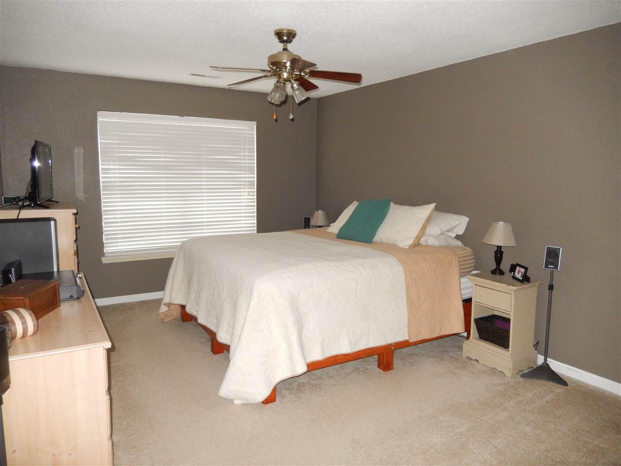 5622 West Tensleep Road Bloomington, IN 47403 - Photo 6 of 14 Gallery Image 6