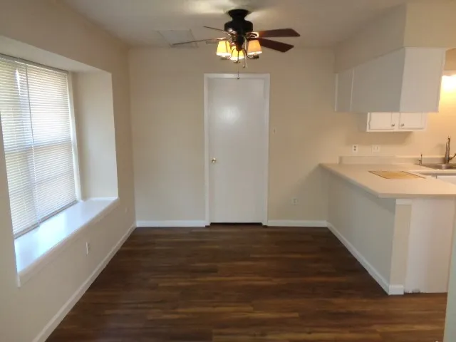 $1,595 | 8403 Windell Lane, Houston, TX 77040