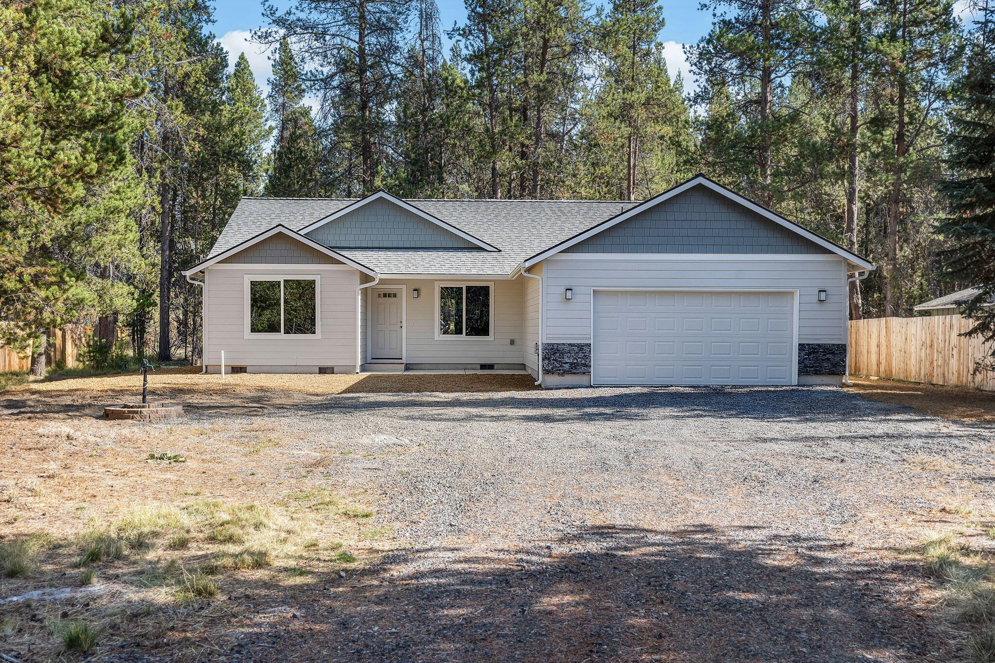 55792 Swan Road Bend, OR 97707 - Photo 2 of 35 2024_10_08_55792_swan_road-5