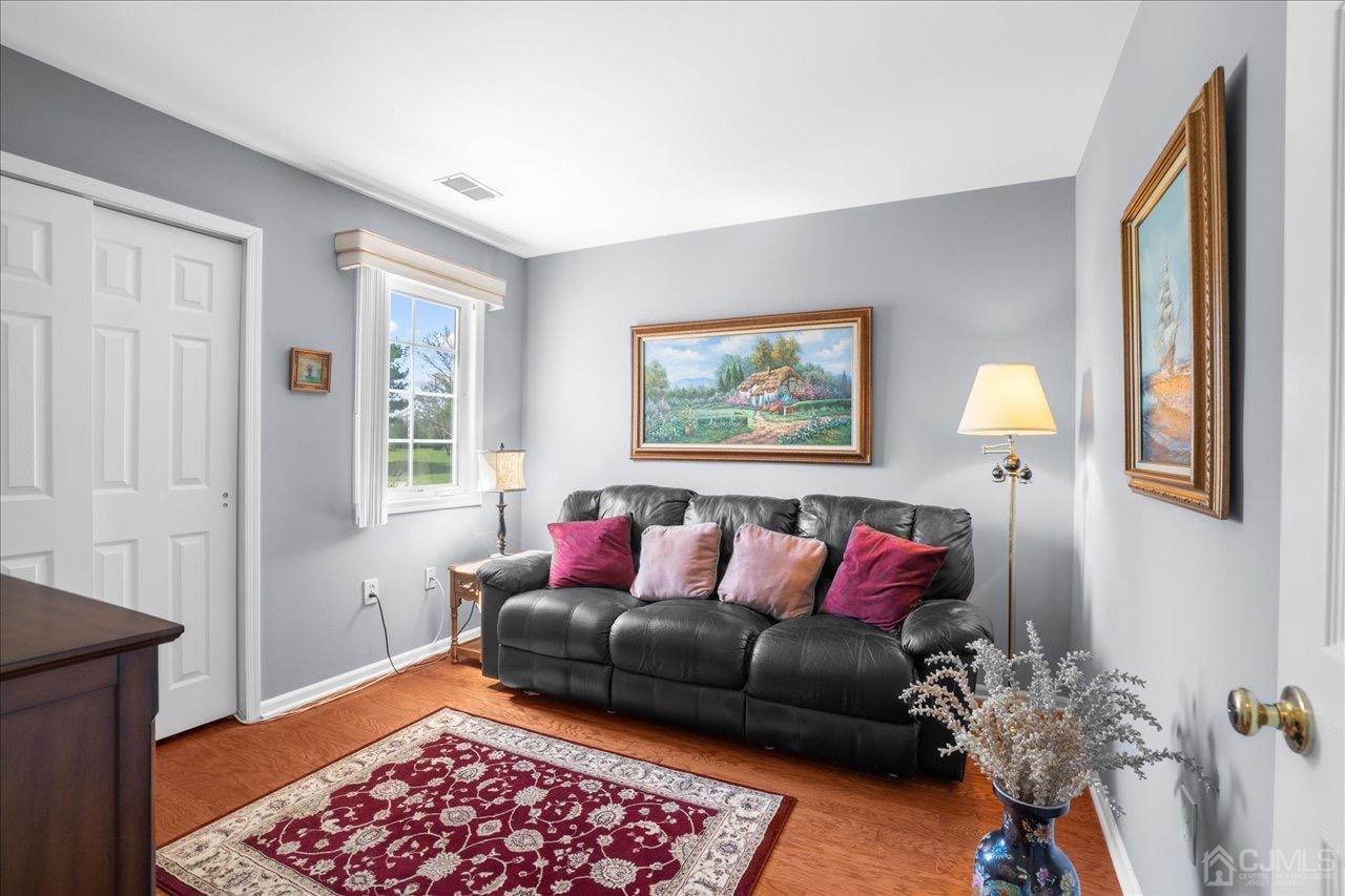 84 Winthrop Road Monroe Township, NJ 08831 - Photo 13 of 30 Gallery Image 13