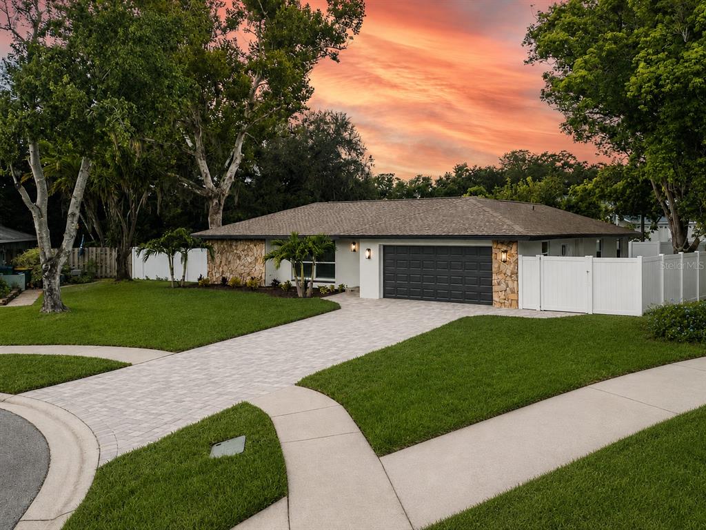 1967 Castille Drive Dunedin, FL 34698 - Photo 2 of 54 Gallery Image 2