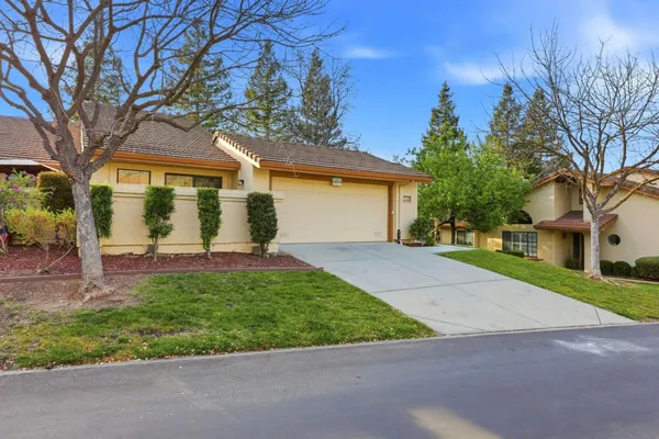 front view of house with a yard
