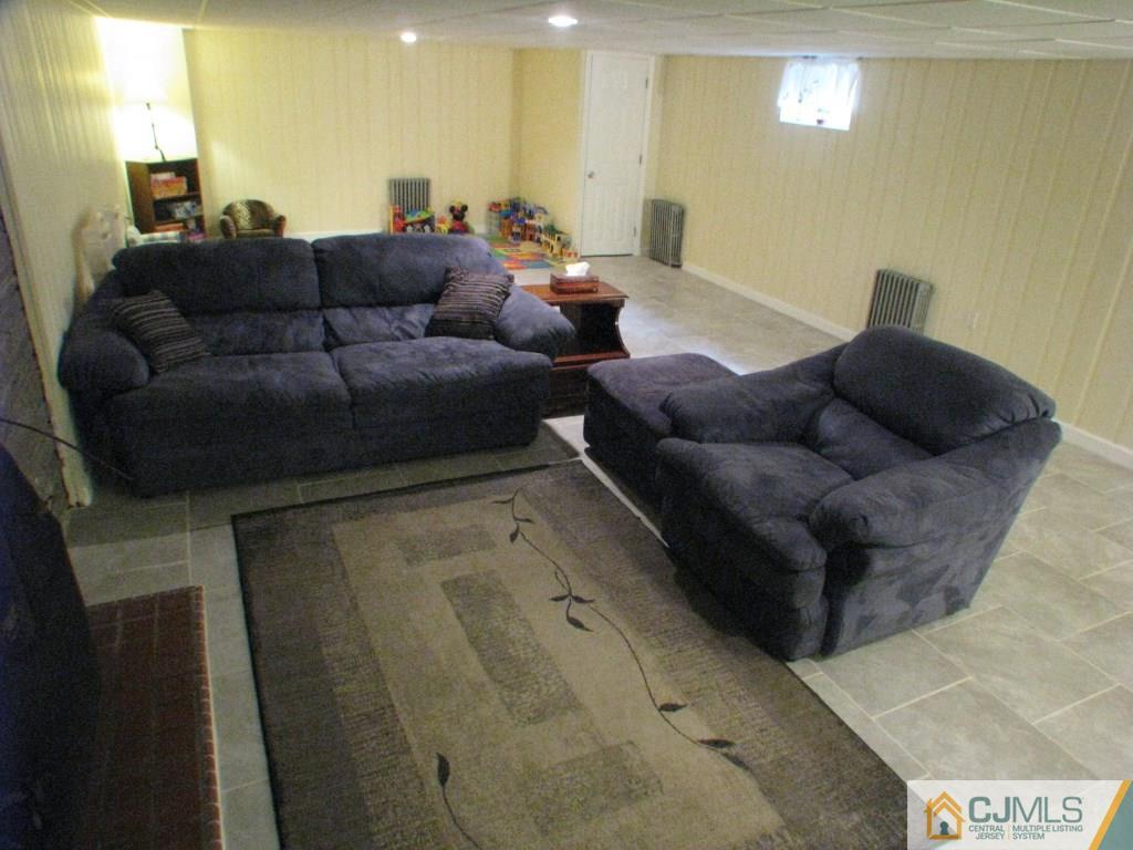 1007 River Road Piscataway, NJ 08854 - Photo 17 of 25 Gallery Image 17
