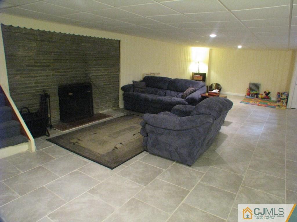1007 River Road Piscataway, NJ 08854 - Photo 18 of 25 Gallery Image 18